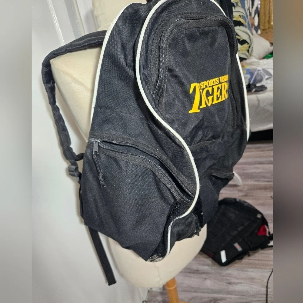 Black Sports Vision Backpack Tigers